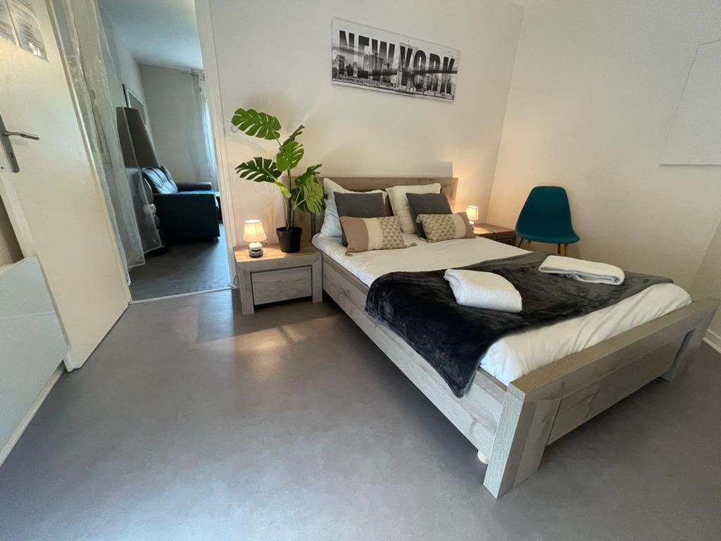 Grand Jardin - Victor-Hugo - Calme - Home-One Devecey Buitenkant foto